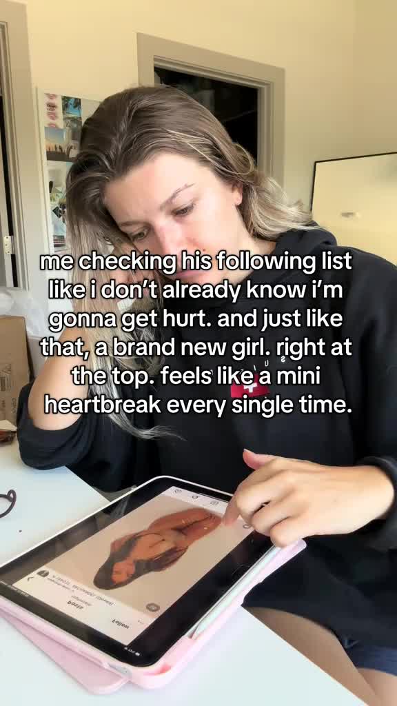 Your sign to check his following!!!! #followspy #relatable #breakuptok #situationship #toxicrelationship #exboyfriend #h