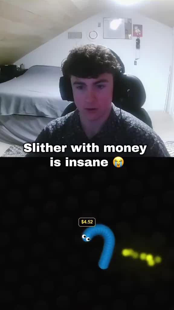 No way we got slitherio with money before GTA 6 😭💔 #togi #unemployed #gym