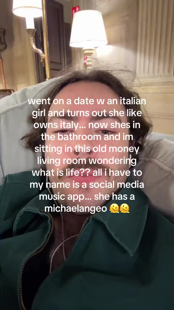 UPDATE JUST POSTED… soooooo italy girl is cool (imma need Herd to become the next Facebook) #firstdate #florenceitaly #i