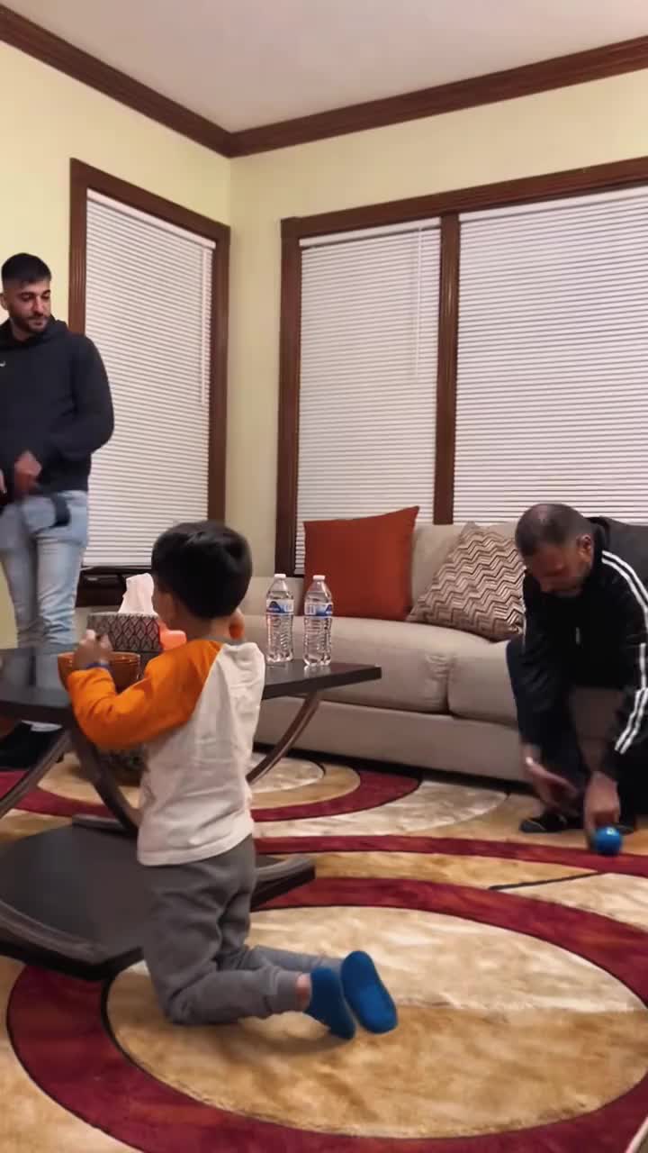 Funny dad and son🤣#funny#funnyvideos#dad#foryou#prank#dad