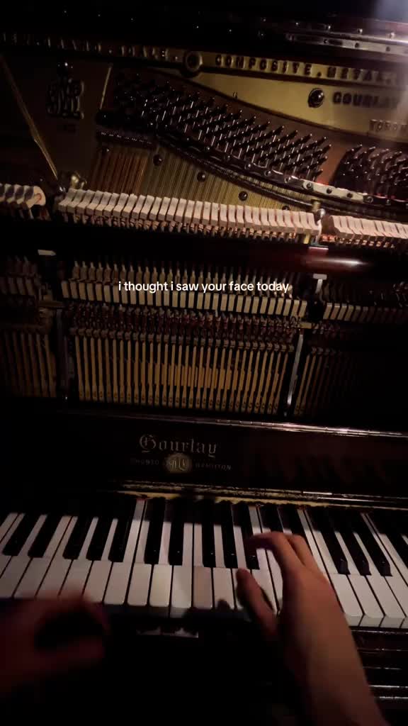 i thought i saw your face today #piano #pianocover #lovesong #Love #couple