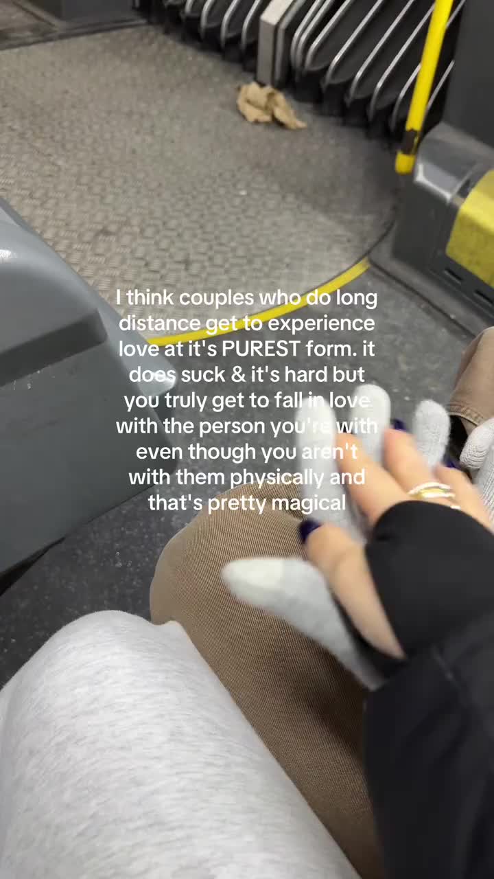 FriendOS has me feeling soooooo much better ab long distance recently 🥹🥹 #longdistance #ldr #longdistancerelationship 