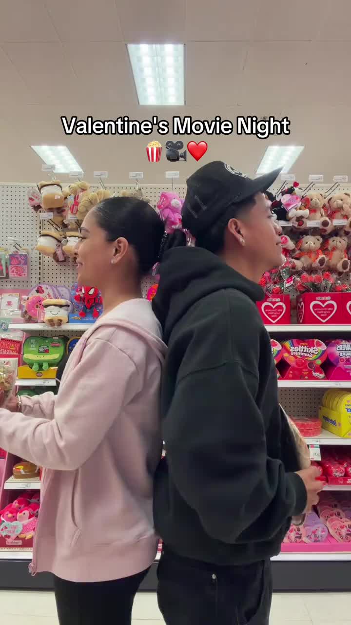 Who had the better choices? 👀 #fyp #ValentinesDay #datenight #candh #Relationship