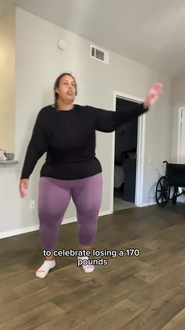 I really think I will have it next week. I’m struggling putting it all together #dancing #fitnessjourney #nonscalevictor