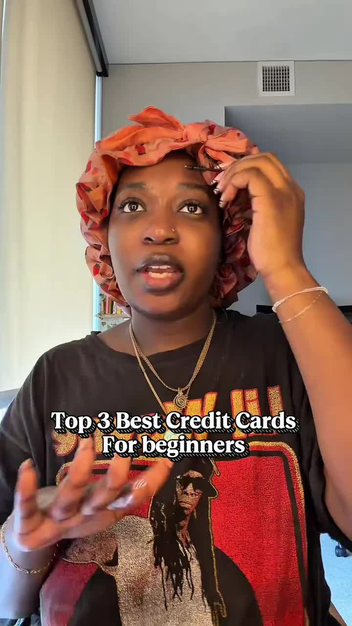 Which one y’all getting? 🙂‍↔️ #beginnercreditcard #financialliteracy #learningontiktok #PersonalFinance #genzfinance