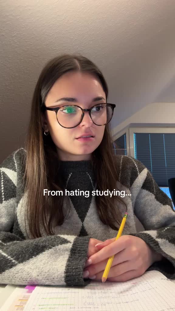could be worse #studytok #studyingmotivation #study #student #studymotivation