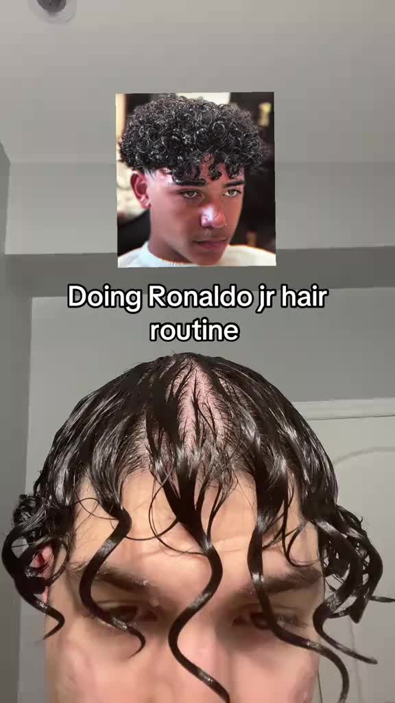 @cris let me do your hair routine for a vid 😭 ima be in ur country soon #fyp #curlyhair #routine #lowdensity #basedbody