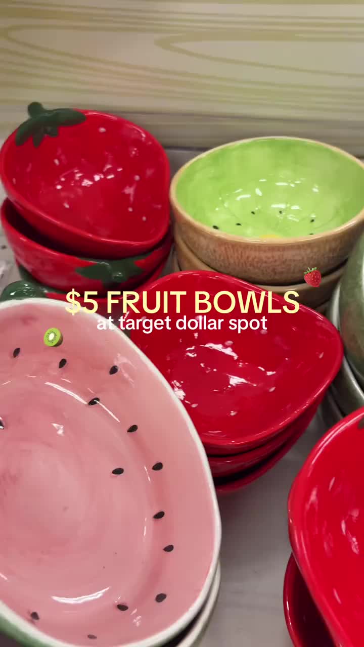 the kiwi was calling my name immediately 🍓🥝🍉 these are going to be sooo cute for summer berries!!  #targetfinds #targ