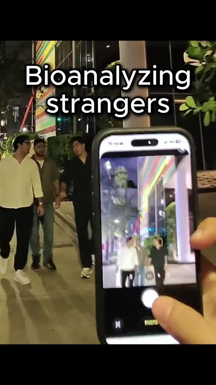 Bioanalyzing strangers #prank #sherlockapp #fyp