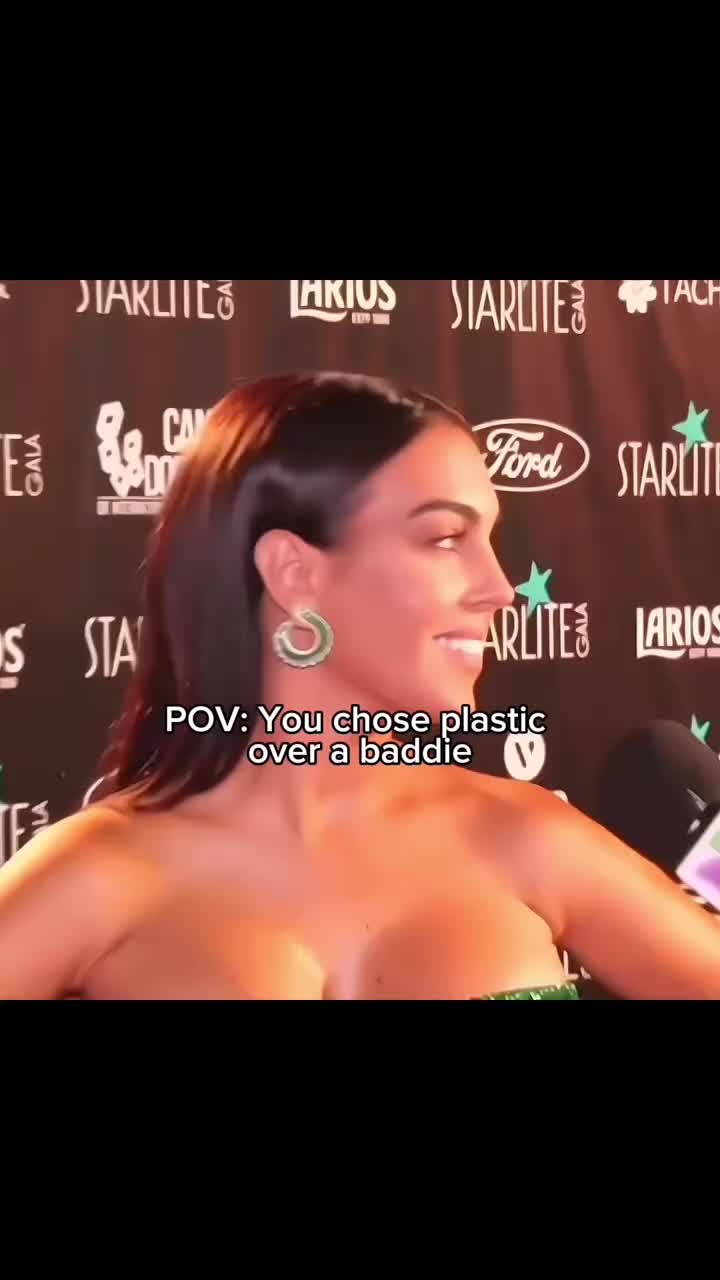 Official ratings with @PSL App #fyp #beauty #cristianoronaldo #irinashayk #georginarodriguez