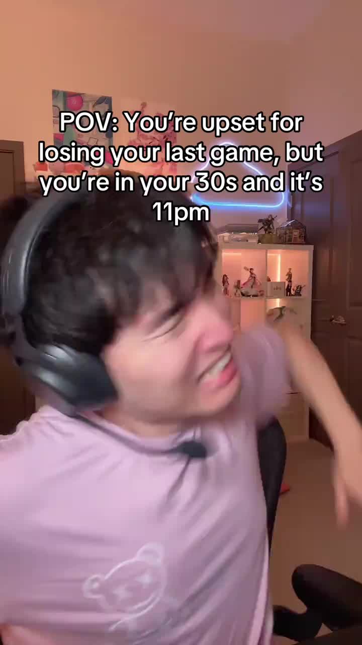 That’s what happens when you’re unc status #gamingmemes #adultgamer #relatable