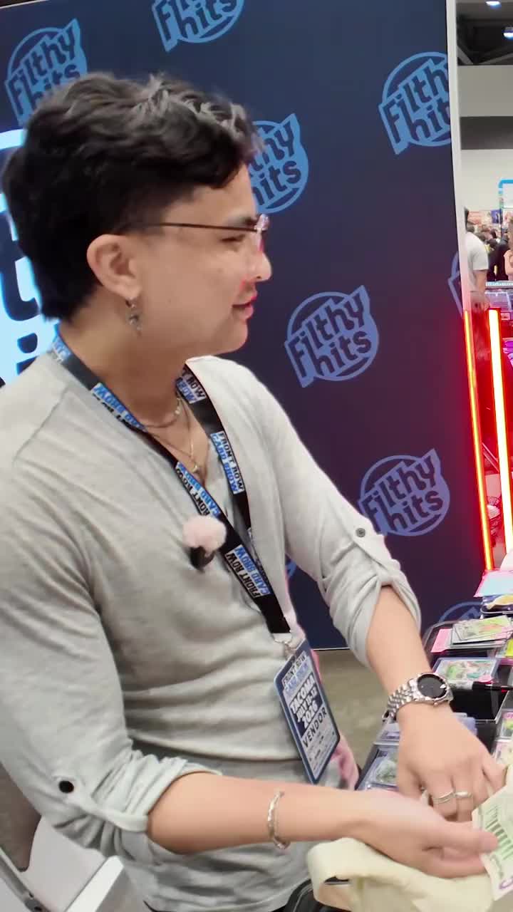 I MET THE BIGGEST PIKACHU FAN! #pokemontiktok #pokemoncards #pokemonvendor