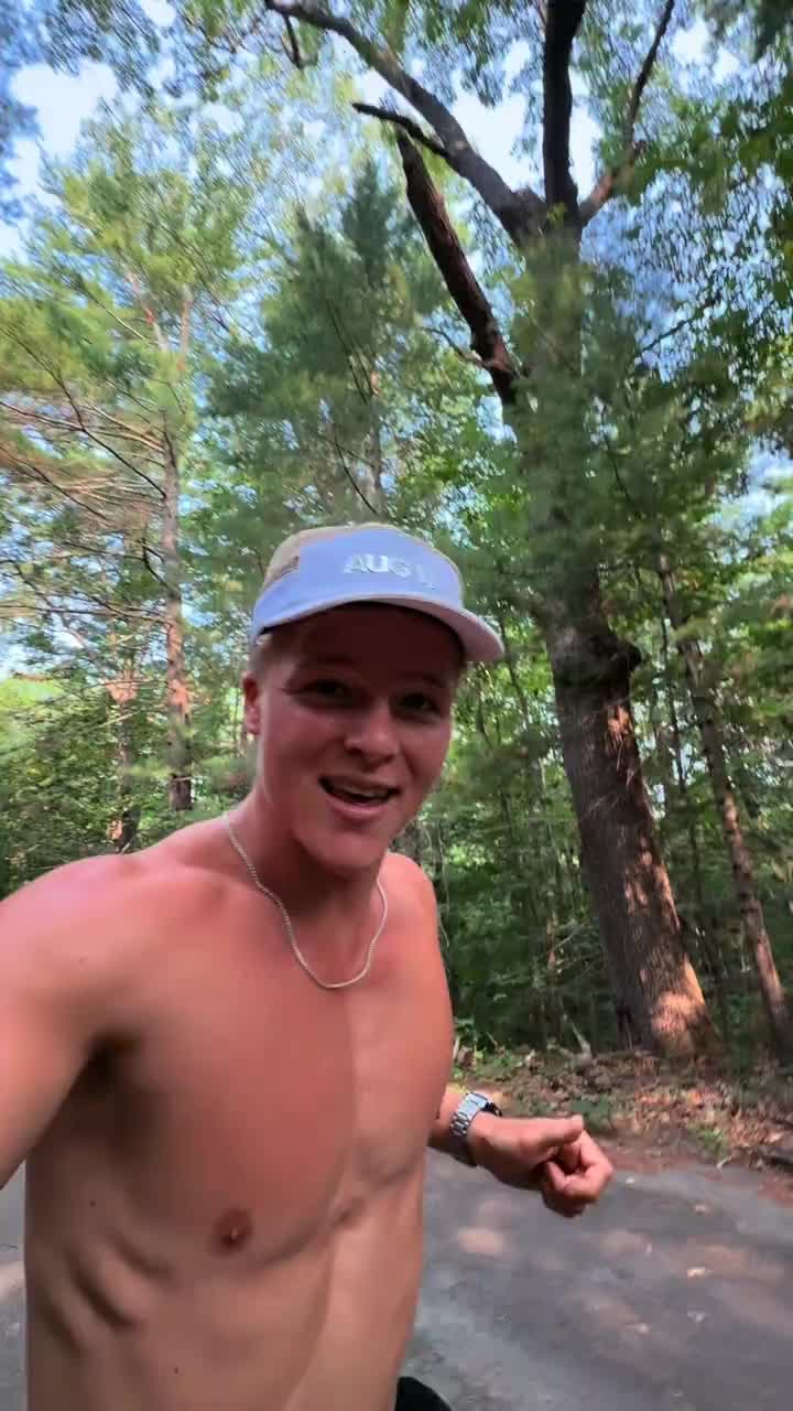 Viral TikTok post with 735.5K views