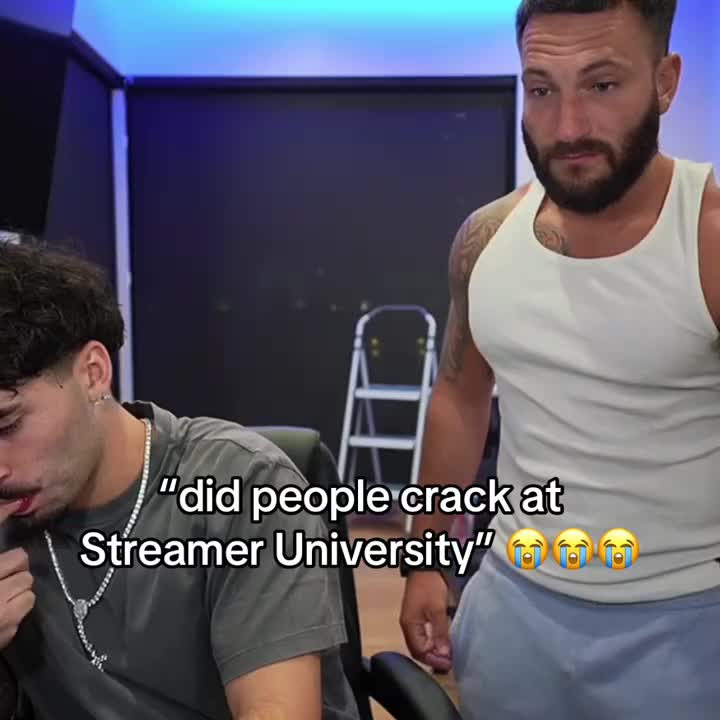Braeden finds out girls cracked at Streamer University 😭❤️‍🩹 #braeden #kaicenat #streameruniversity #fyp #trending