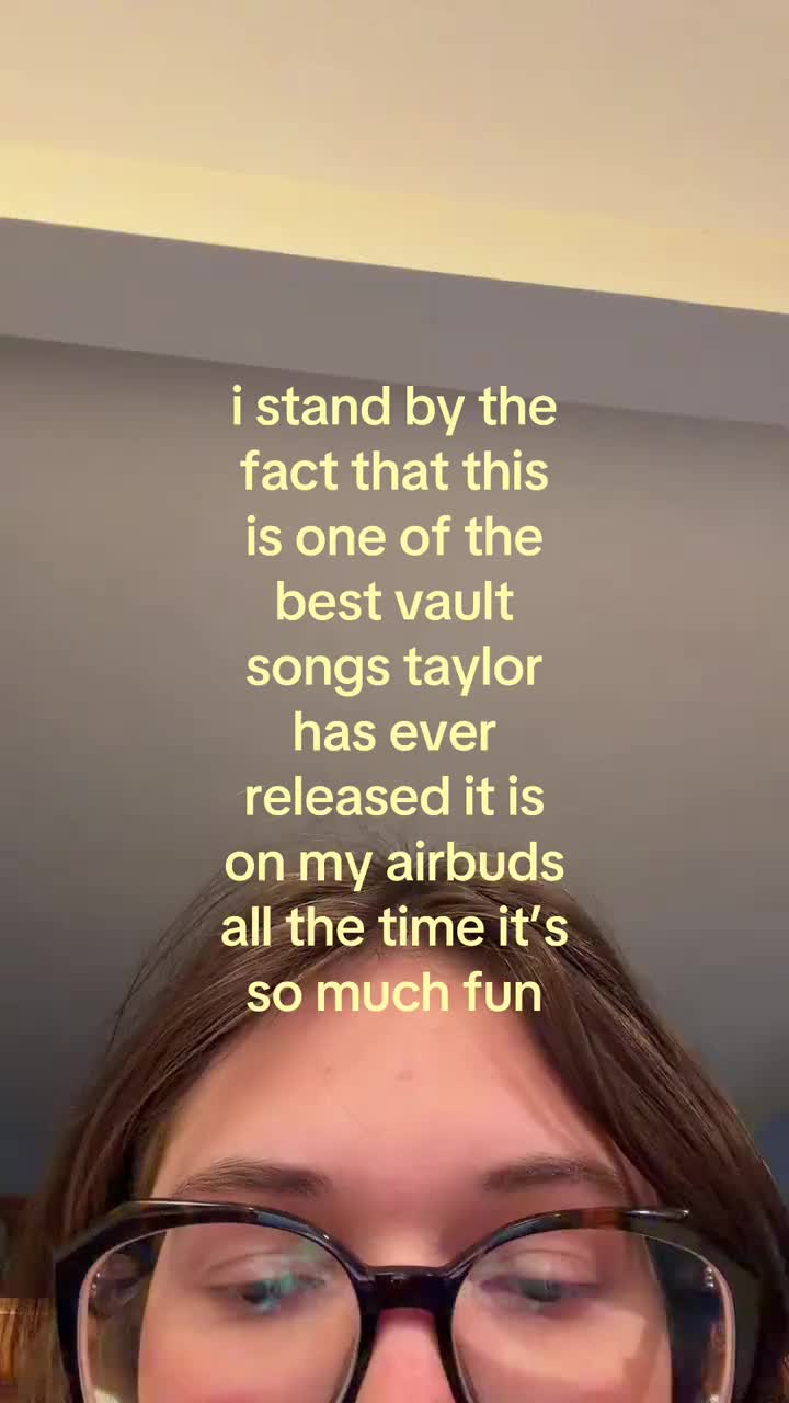 love #airbuds #airbudswidget #taylorswift #1989tv #fromthevault