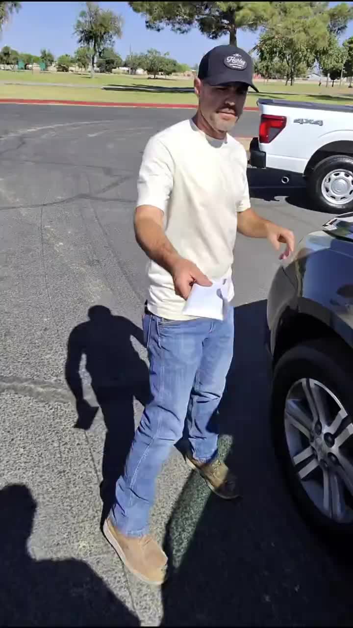 I wish every meet up went like this one… #flippingcars #profit #business #carflip #carnewstiktokcontest