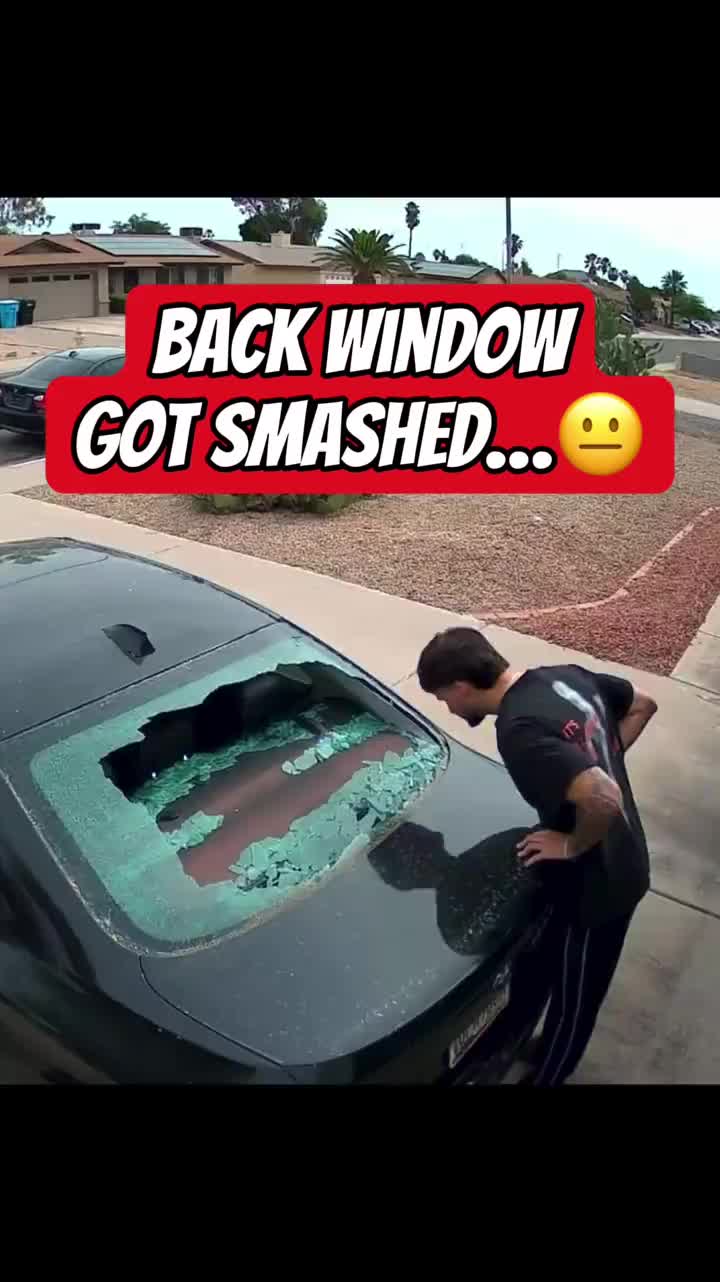 I spent $600 on this BMW with a SMASHED WINDOW 😬 #bmw #flippingcars #smashed #broken #carnewstiktokcontest