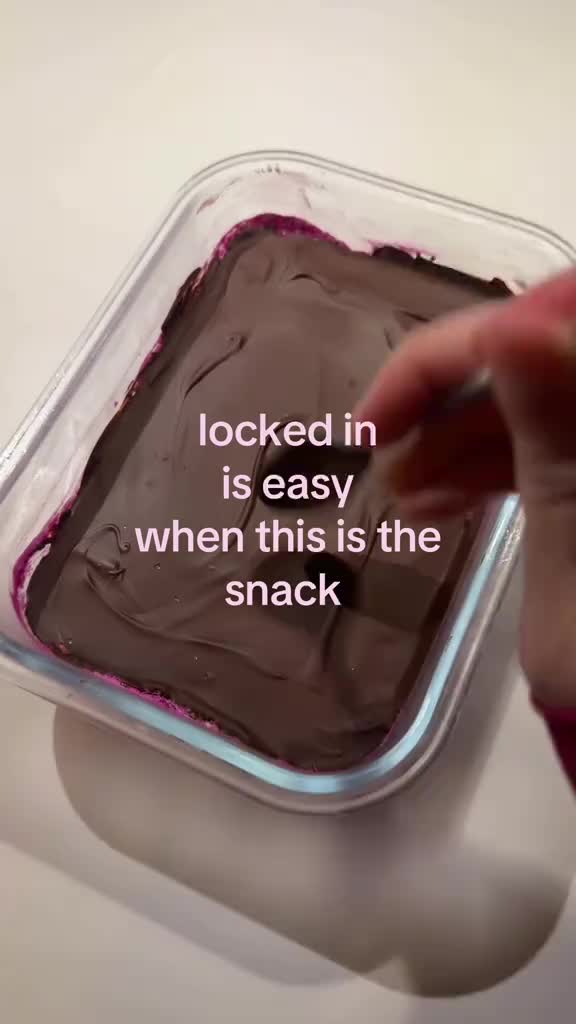 this on repeat🧎♀️➡️ (and the fact that this color is all natural wow 🩷) #chiapudding#lockin#winterarc