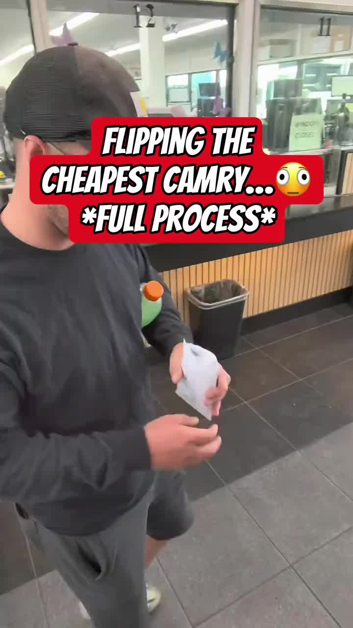 Full process of flipping this Toyota Camry for a profit… #flippingcars #profit #business #marketplace #swoopa