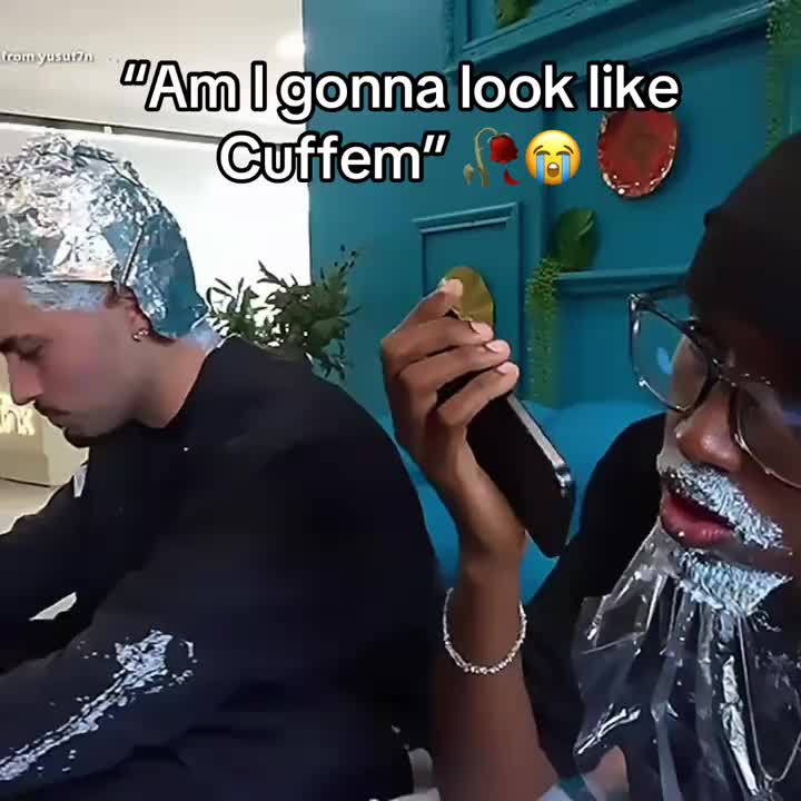 Yusuf7n gets scared when he bleaches his hair & looks like Cuffem #Braeden #yusuf7n #twitchclips #fyp #trending
