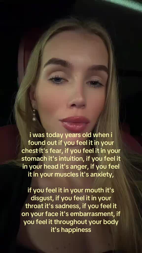 Viral TikTok post with 933.5K views