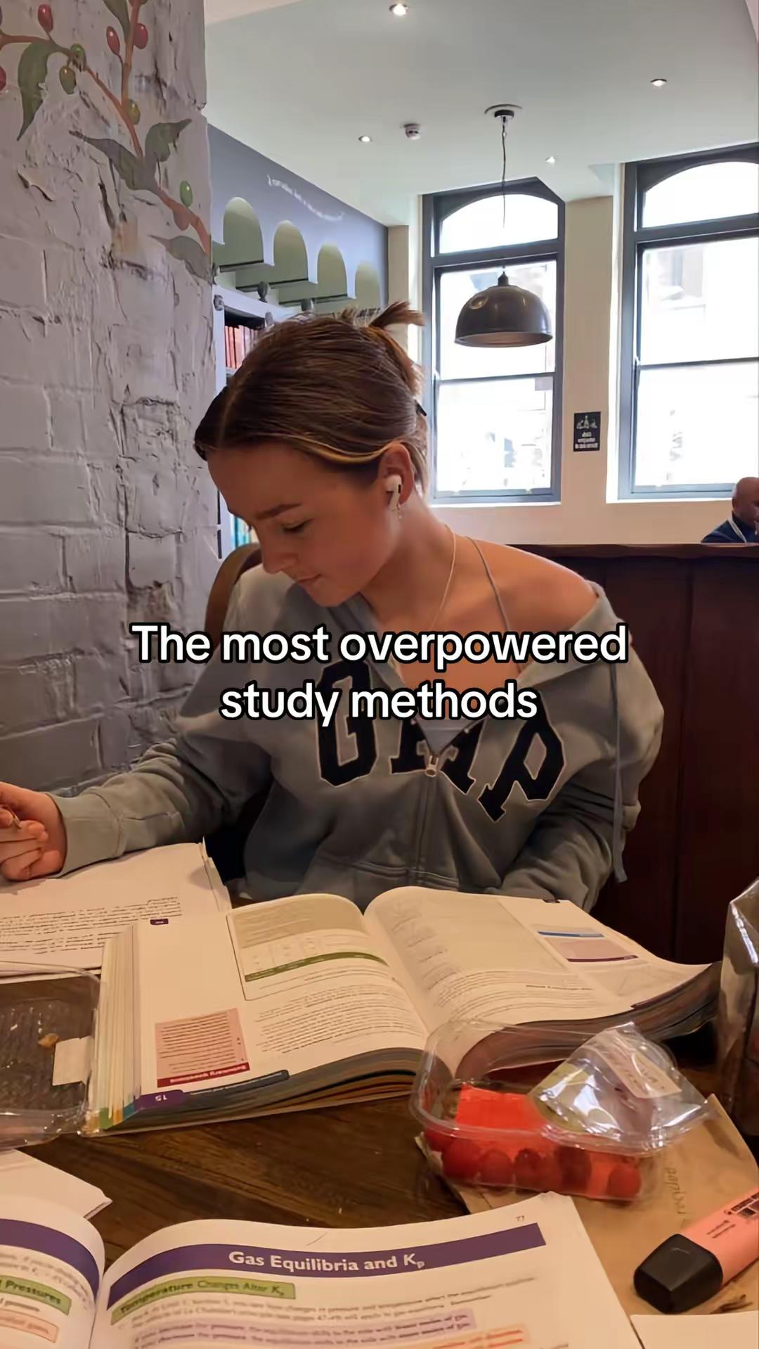 #studytok #studyhacks #foryoupage #studymethods #academicweapon